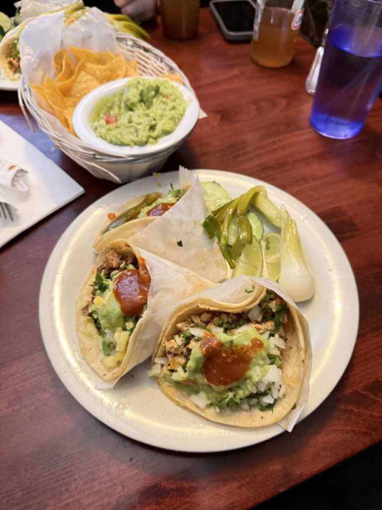 Tacos El Bronco 3